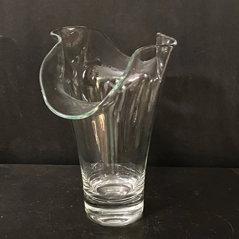 Crate & Barrel Wave Fan Crystal Clear Glass Vase krosno Poland